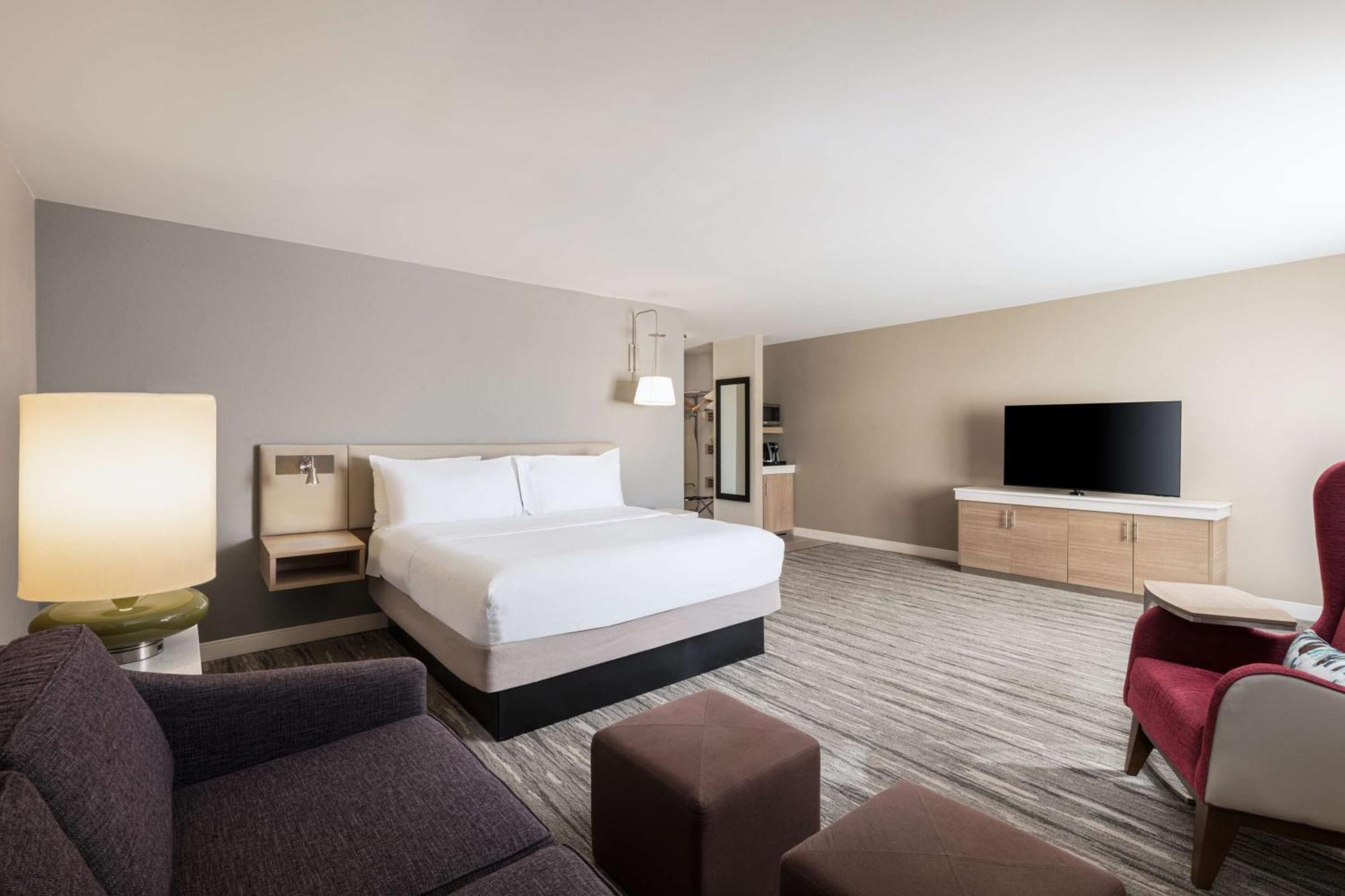 Hilton Garden Inn Saint Charles Exterior foto