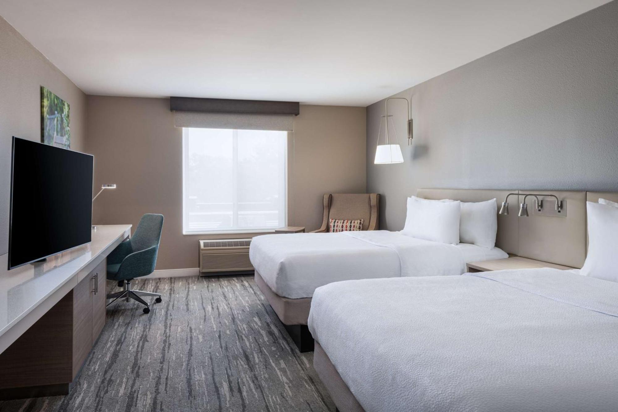 Hilton Garden Inn Saint Charles Exterior foto