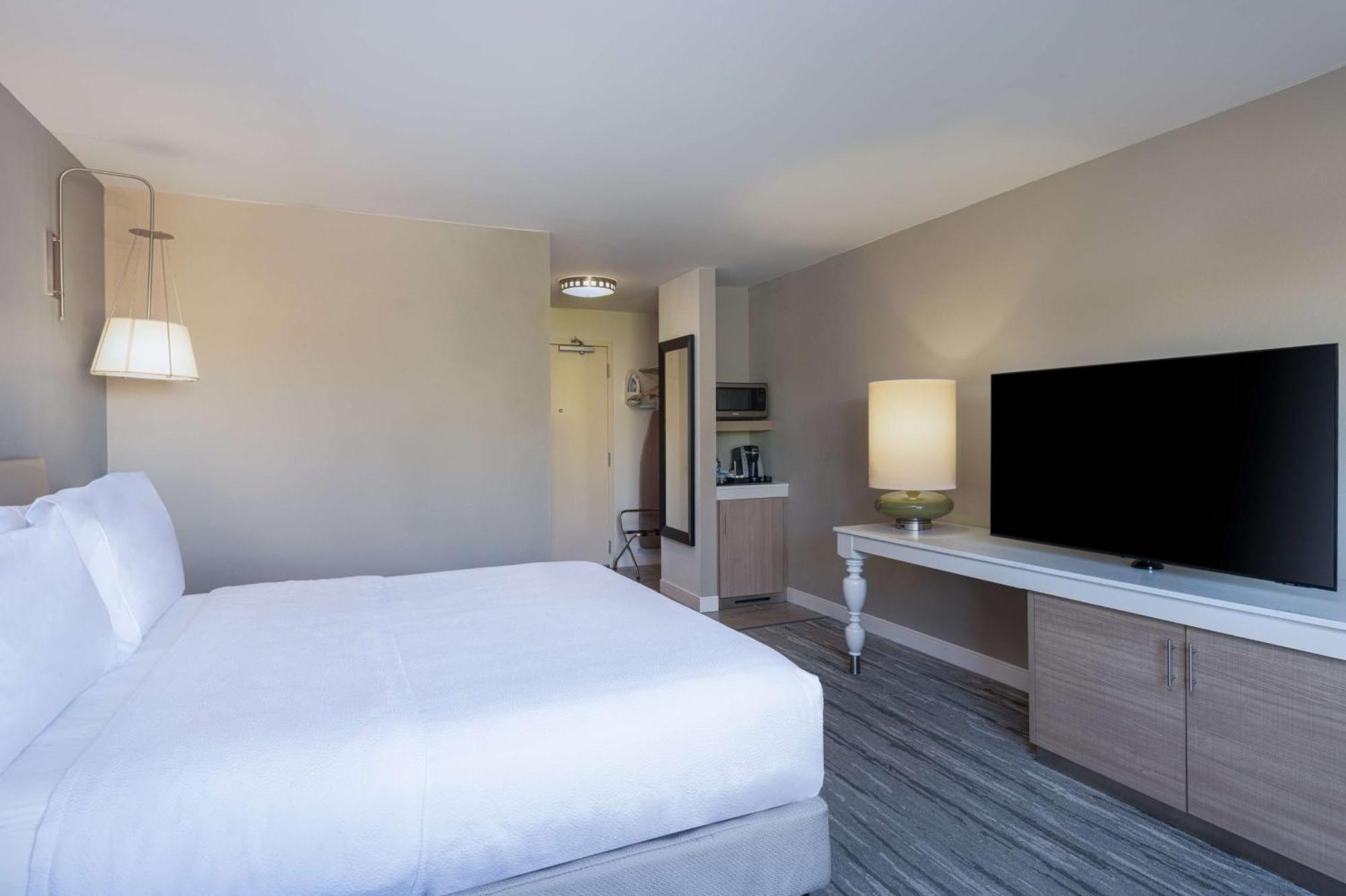 Hilton Garden Inn Saint Charles Exterior foto
