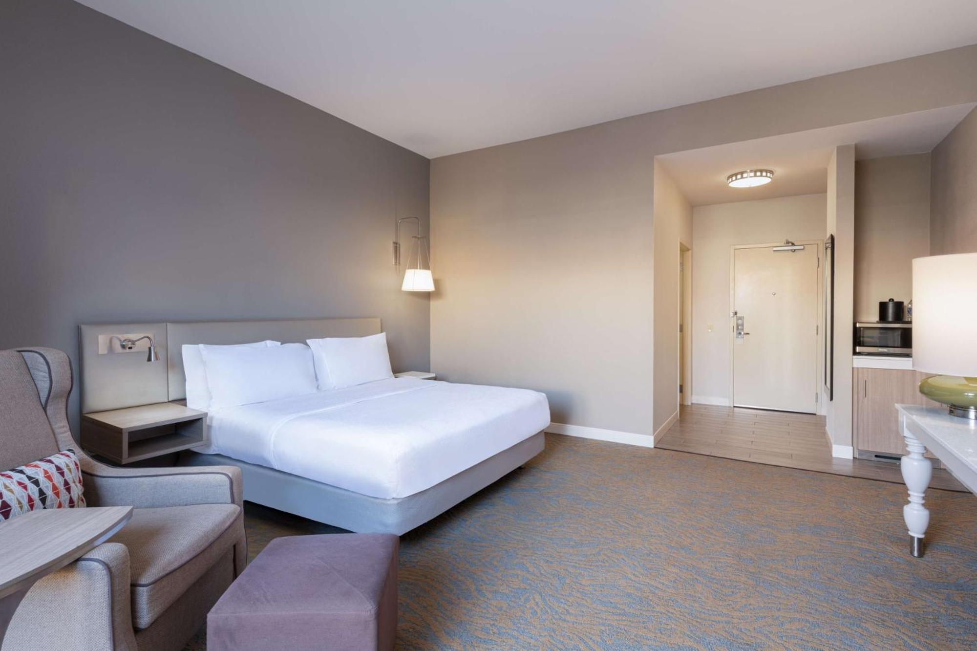 Hilton Garden Inn Saint Charles Exterior foto