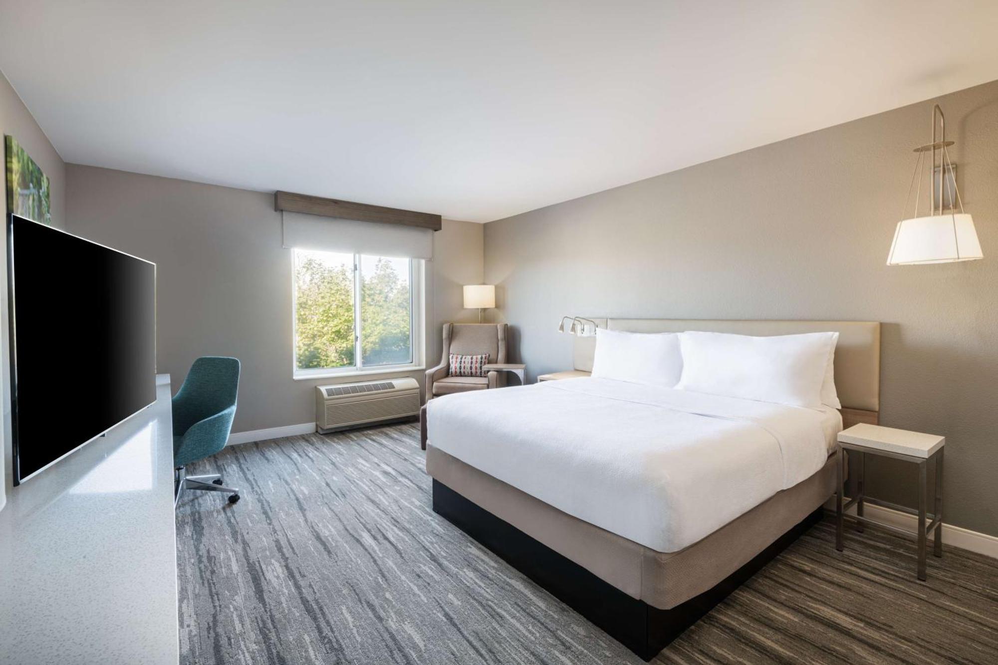 Hilton Garden Inn Saint Charles Exterior foto