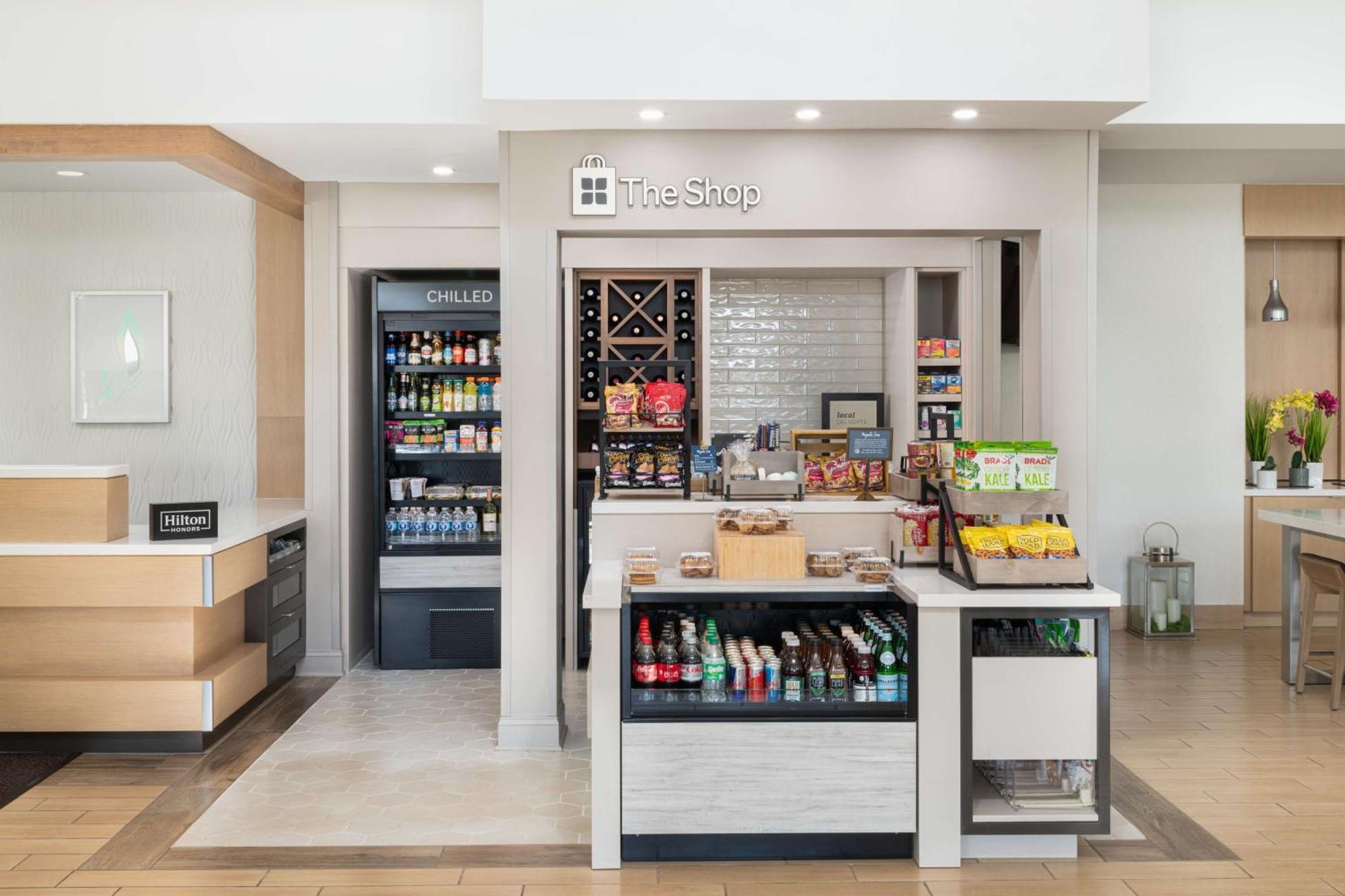 Hilton Garden Inn Saint Charles Exterior foto