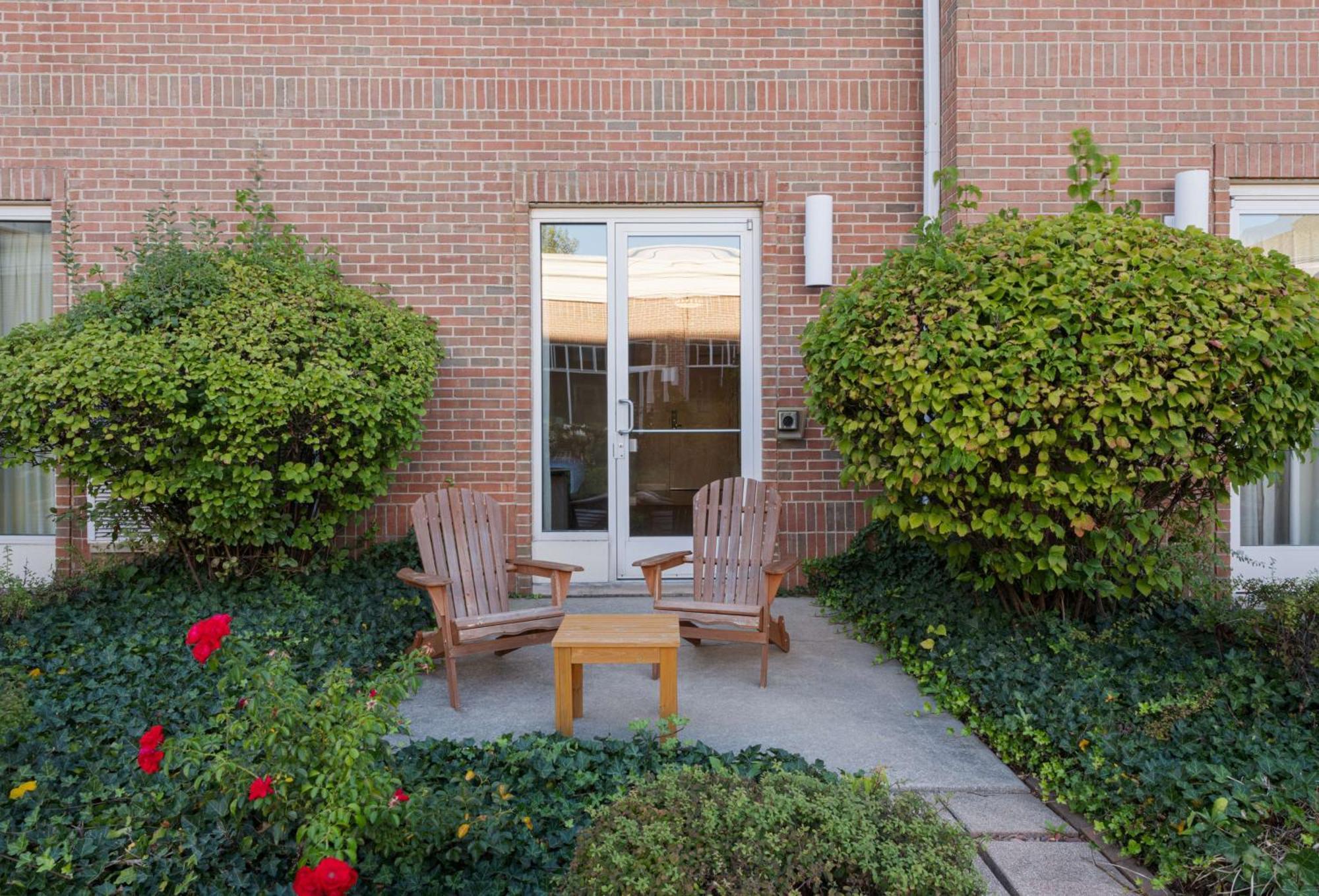 Hilton Garden Inn Saint Charles Exterior foto